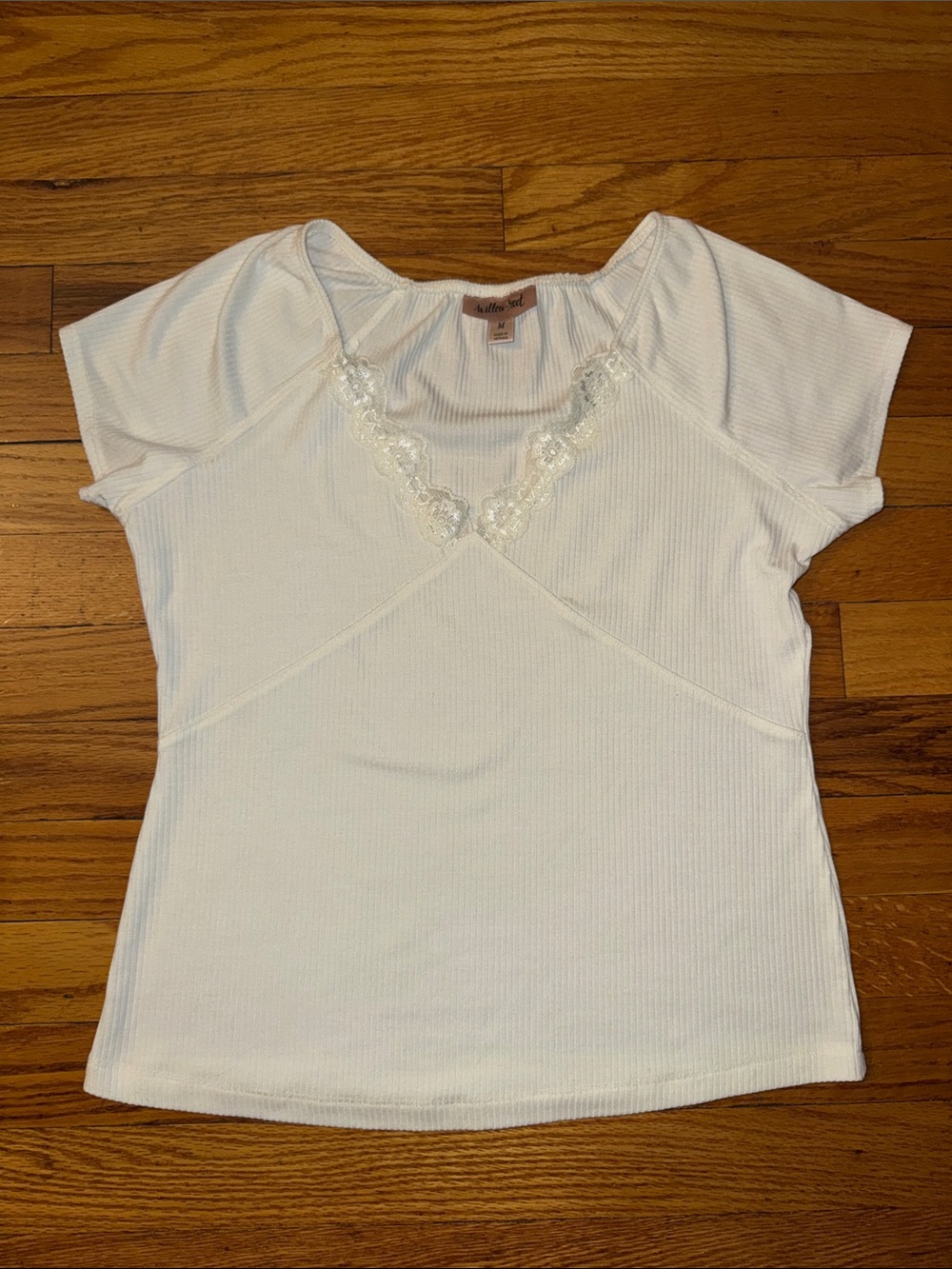 Willow + Root Cap Sleeve Ribbed Lace Trim V-Neck Tee Medium White Y2K
